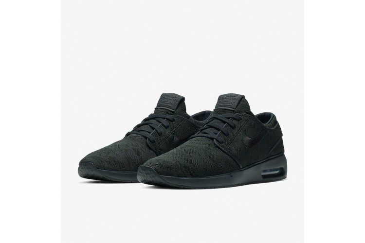 gåde smart lige ud Nike SB Air Max Stefan Janoski 2 Black / Black - Black The Nike SB Air Max  Stefan Janoski 2 hugs your foot with a breathable textile upper. A Max Air  unit